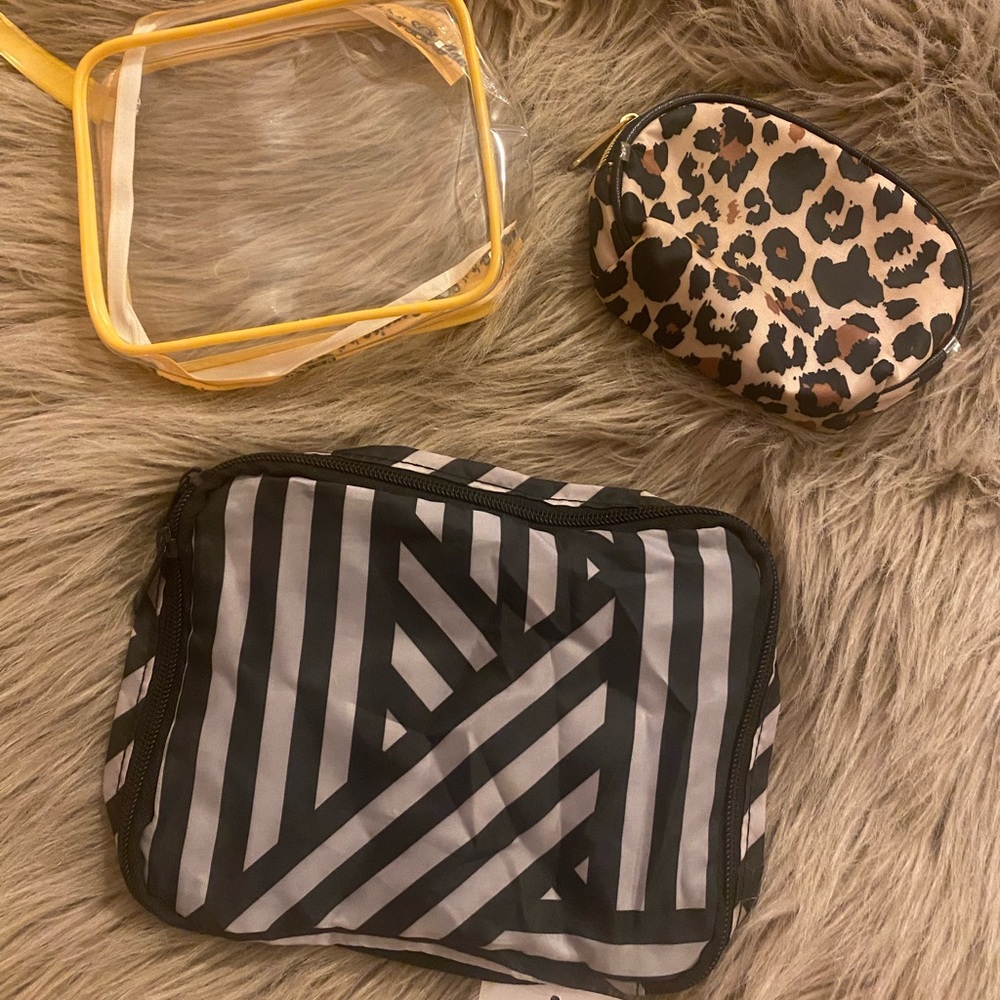 Set of cosmetics bags